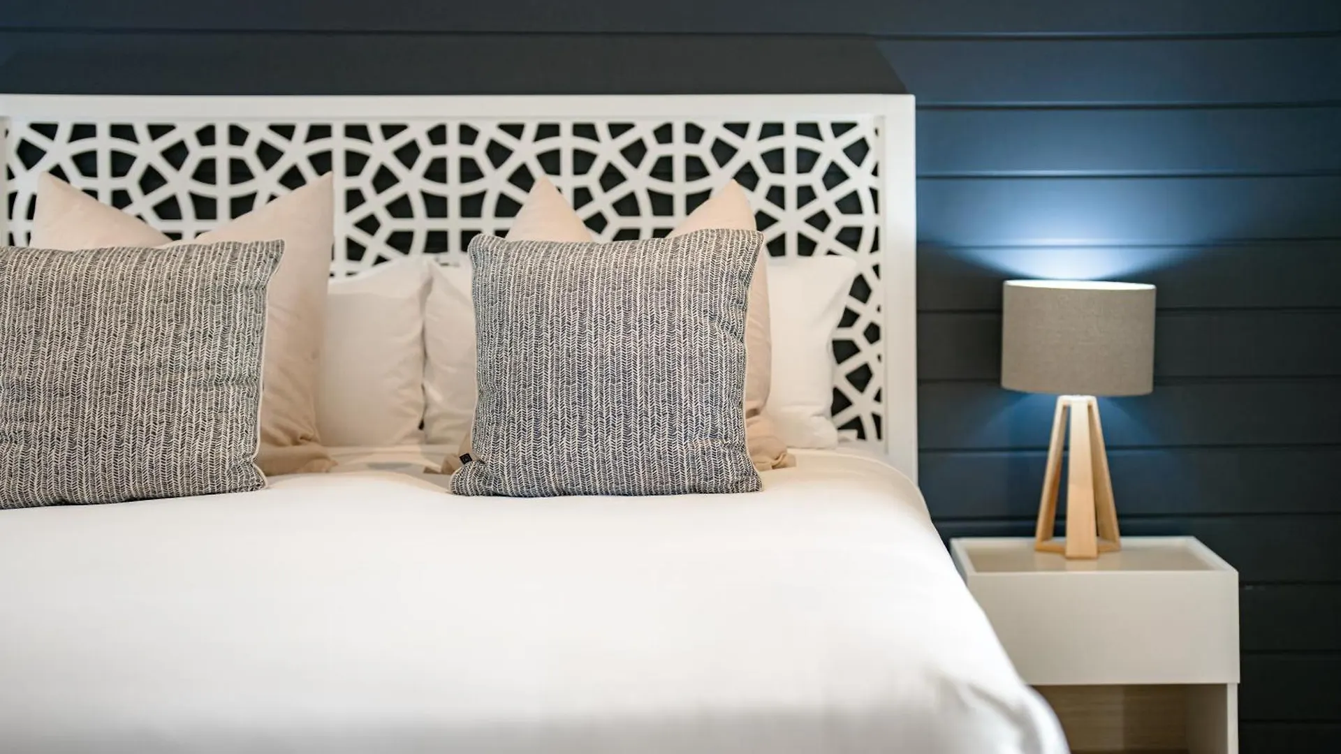 Jacaranda Noosa Aparthotel 4*, Noosa Heads Australia